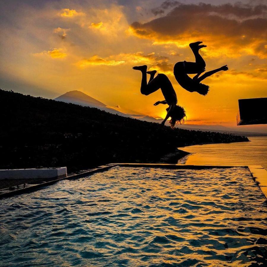Waenis Sunset View Hotel And Restaurant, Amed, Bali Eksteriør bilde