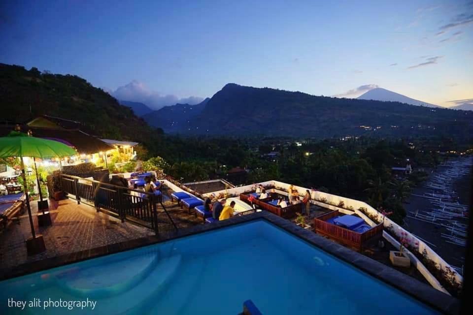 Waenis Sunset View Hotel And Restaurant, Amed, Bali Eksteriør bilde