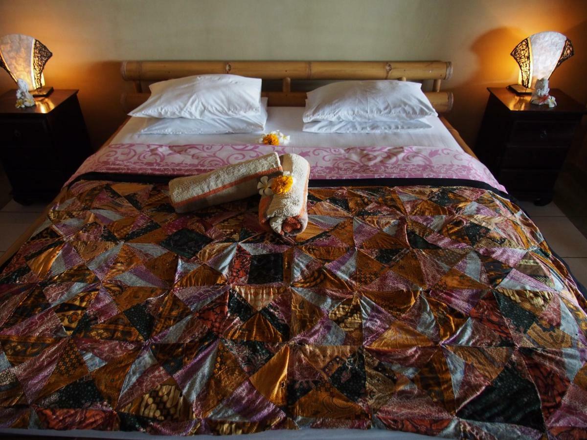 Waenis Sunset View Hotel And Restaurant, Amed, Bali Eksteriør bilde
