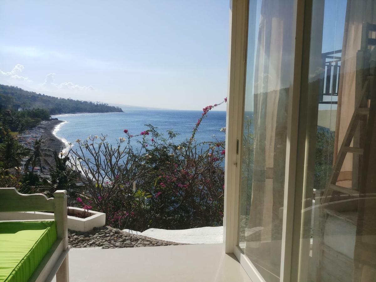 Waenis Sunset View Hotel And Restaurant, Amed, Bali Eksteriør bilde